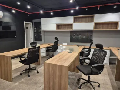 Sala Comercial para alugar, 42m² no Green Valley Alphaville, Barueri
