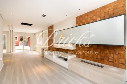 Casa com 3 Quartos à venda, 236m² no Vila Mariana, São Paulo