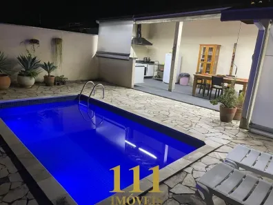 Casa com 2 Quartos à venda, 97m² no Loteamento Villa Branca, Jacareí