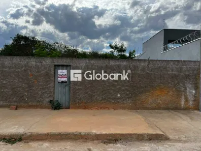 Lote/Terreno para alugar, 126m² no Jardim Liberdade, Montes Claros
