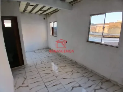 Casa com 1 Quarto para alugar, 40m² no Cascadura, Rio de Janeiro