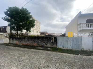 Lote/Terreno à venda, 240m² no Floresta, Joinville