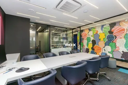 Sala Comercial para alugar, 305m² no Bacacheri, Curitiba