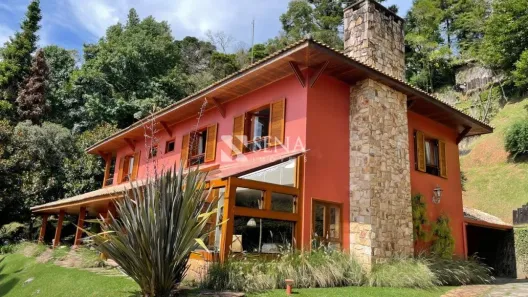 Casa de Condomínio com 4 Quartos à venda, 450m² no Recanto do Fojo, Campos do Jordão