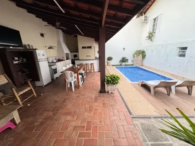 Casa com 3 Quartos à venda, 290m² no Centro, Vinhedo