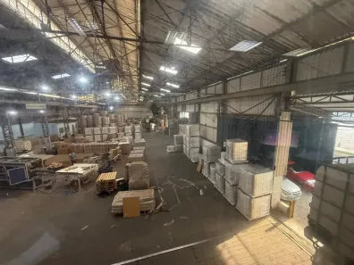Galpão/Depósito/Armazém para venda ou aluguel, 2800m² no Jardim Pereira Leite, São Paulo