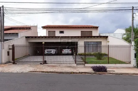 Sobrado com 3 Quartos à venda, 282m² no Jardim Alvorada, Londrina