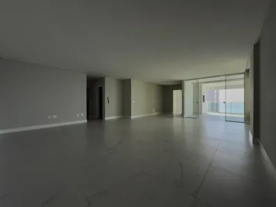 Apartamento com 4 Quartos à venda, 196m² no Meia Praia, Itapema