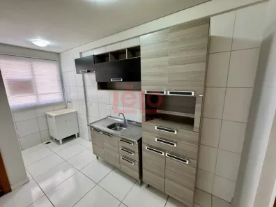 Apartamento com 1 Quarto para alugar, 25m² no Zona 07, Maringá