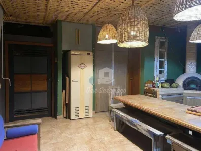 Casa com 3 Quartos à venda, 180m² no Piratininga, Niterói