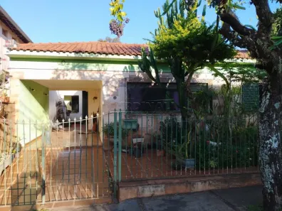Casa com 4 Quartos à venda, 128m² no Centro, Araraquara