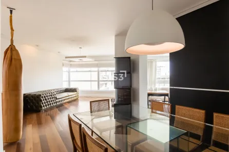 Apartamento com 3 Quartos à venda, 189m² no Água Verde, Curitiba