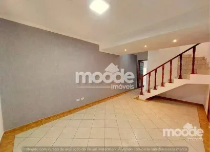 Sobrado com 2 Quartos à venda, 125m² no Jardim Sabiá, Cotia