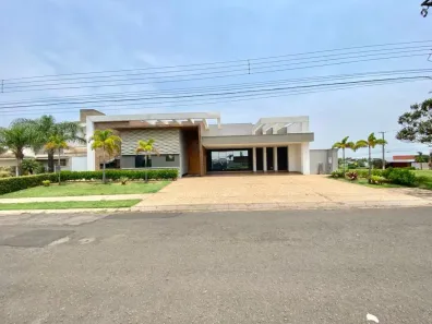 Casa de Condomínio com 4 Quartos para alugar, 450m² no Residencial Vale Verde, Marília