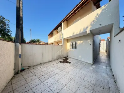 Casa com 2 Quartos à venda, 105m² no Balneario Regina Maria, Mongaguá