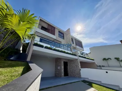 Casa com 3 Quartos à venda, 180m² no Centro, São José