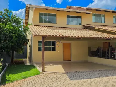 Casa de Condomínio com 3 Quartos à venda, 161m² no Sítios Santa Luzia, Aparecida de Goiânia
