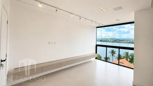 Apartamento com 3 Quartos à venda, 192m² no Praia do Pecado, Macaé