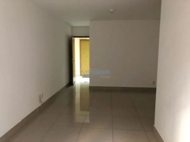 Apartamento com 3 quartos — Planalto, Belo Horizonte