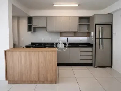 Apartamento com 2 Quartos para alugar, 56m² no Pedra Branca, Palhoça