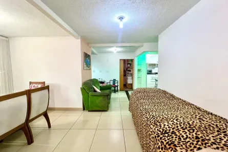 Casa com 5 Quartos à venda, 400m² no Rio Branco, Belo Horizonte