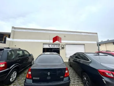 para alugar, 320m² no Águas Belas, São José dos Pinhais