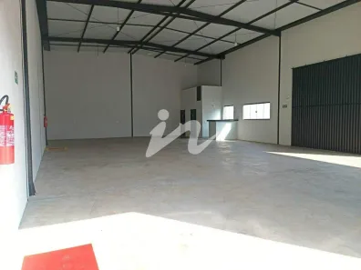 Galpão/Depósito/Armazém à venda, 340m² no Novo Mundo, Uberlândia