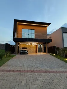 Casa de Condomínio com 3 Quartos à venda, 220m² no Jardim Morumbi, Londrina