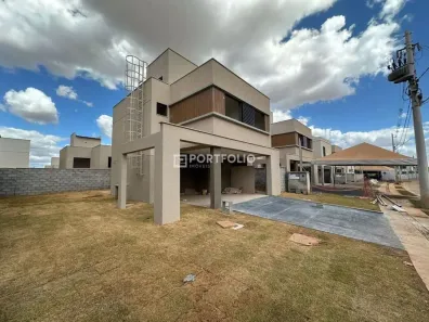 Casa de Condomínio com 4 Quartos à venda, 305m² no Jardins Marselha, Aparecida de Goiânia