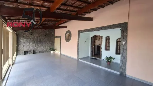 Casa com 4 Quartos à venda, 181m² no Jardim Rony, Guaratinguetá