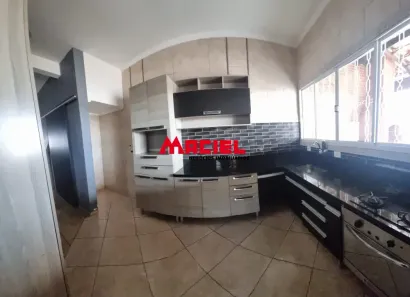 Sobrado com 3 Quartos à venda, 111m² no Jardim Santa Luzia, São José dos Campos