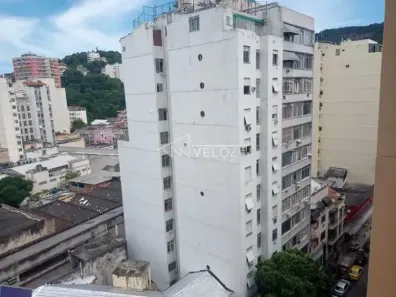 Kitnet à venda, 25m² no Centro, Rio de Janeiro