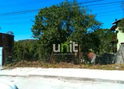Lote/Terreno à venda, 675m² no Maria Paula, Niterói