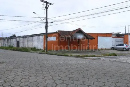 Lote/Terreno à venda, 1466m² no Jardim Brasil, Peruíbe