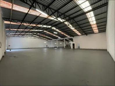 Galpão/Depósito/Armazém para alugar, 2000m² no Salgado, Bento Gonçalves