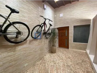 Sobrado com 3 Quartos à venda, 227m² no Vila Scarpelli, Santo André
