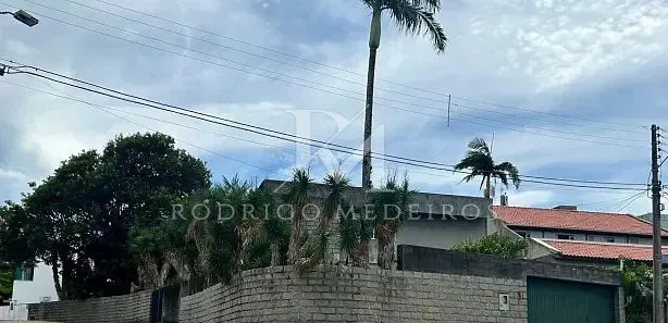 Casa com 4 Quartos à venda, 550m² no Coqueiros, Florianópolis