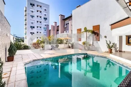 Casa com 4 Quartos para alugar, 430m² no Boa Vista, Porto Alegre
