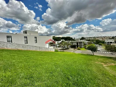 Lote/Terreno à venda, 752m² no Alphaville Dom Pedro, Campinas