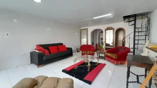 Casa com 3 Quartos para alugar, 235m² no Moinhos de Vento, Porto Alegre