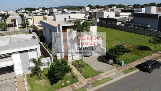 Casa de Condomínio com 3 Quartos à venda, 250m² no Parqville Pinheiros, Aparecida de Goiânia