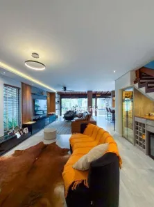 Casa de Condomínio com 4 Quartos à venda, 300m² no Alphaville, Santana de Parnaíba