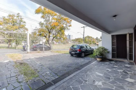 Casa com 3 Quartos à venda, 203m² no Jardim do Salso, Porto Alegre