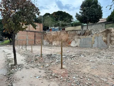 Lote/Terreno à venda, 510m² no Heliópolis, Belo Horizonte