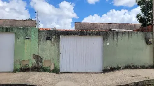 Casa com 2 Quartos à venda, 163m² no Dourado, Horizonte