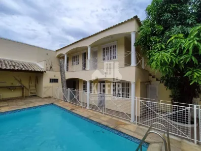 Casa com 4 Quartos à venda, 325m² no São Francisco, Niterói