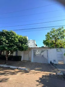 Sobrado com 3 Quartos para alugar, 114m² no Plano Diretor Sul, Palmas