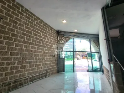 Ponto Comercial para alugar, 1100m² no Vila Regente Feijó, São Paulo