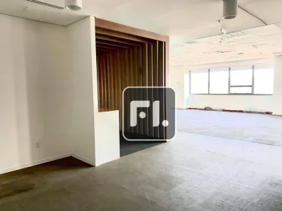 Sala Comercial para alugar, 1118m² no Tamboré, Barueri
