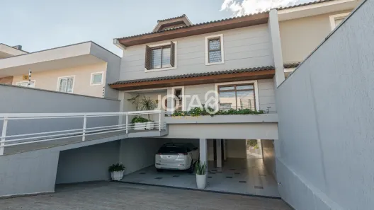 Sobrado com 3 Quartos à venda, 300m² no Jardim das Américas, Curitiba